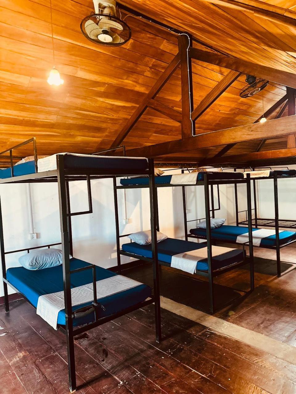 Happy Bunk Hostel Weligama Luaran gambar